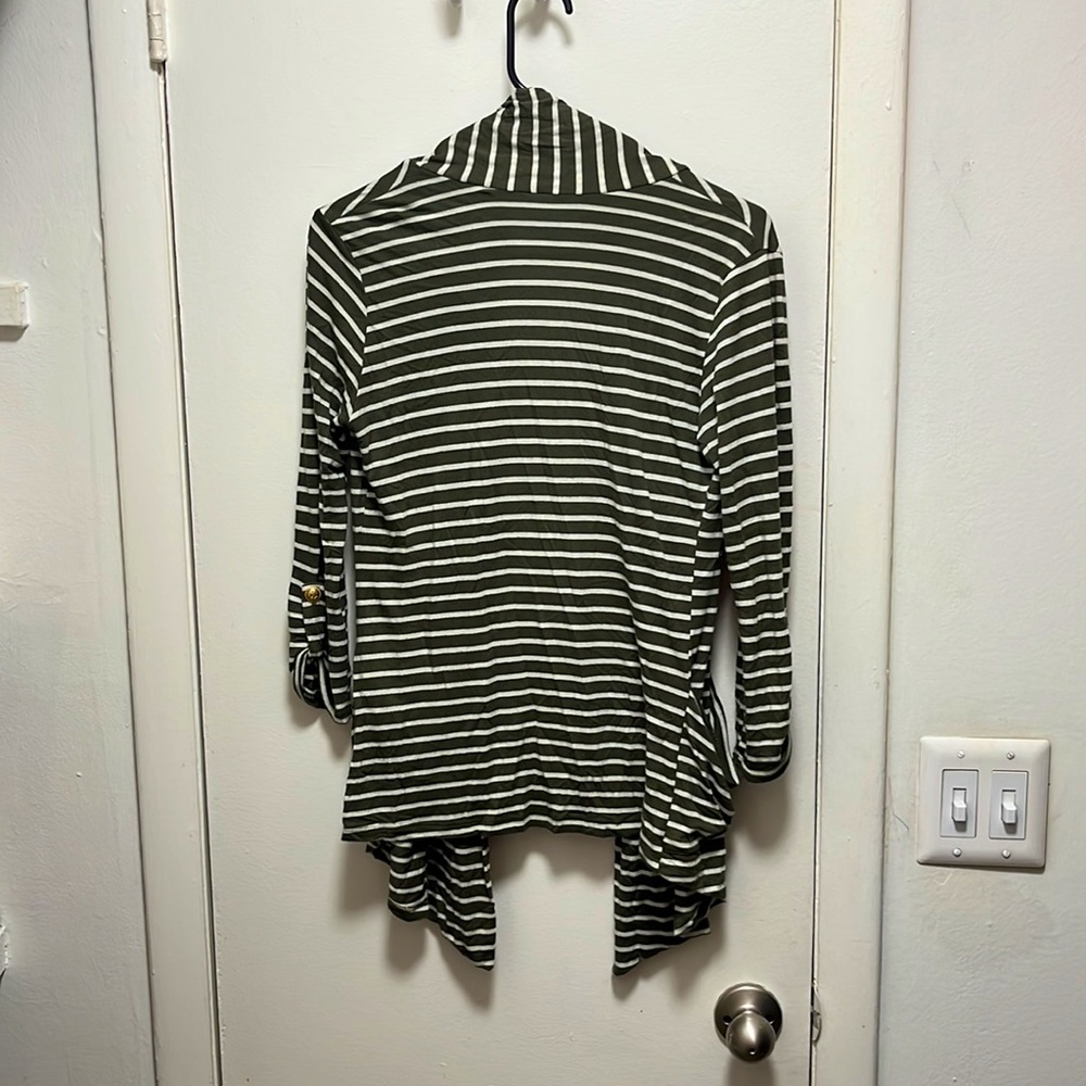 Cardigan - Picture 5 of 6
